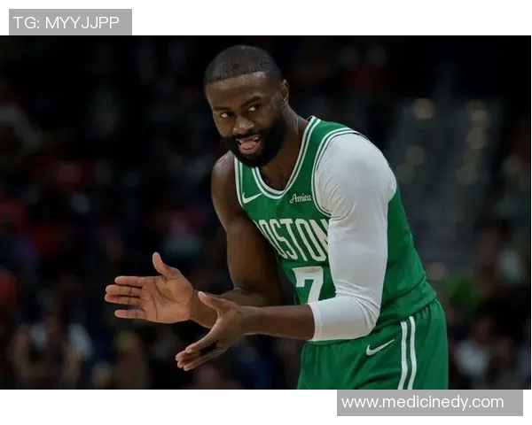 凯尔特人惨败独行,主场遭遇四连败梦魇 凯尔特人惨败独行,主场遭遇四连败梦魇