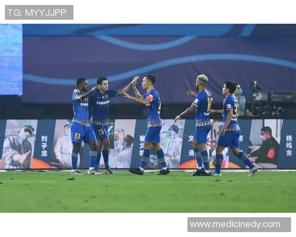 易建联率广东宏远逆袭逼平江苏苏宁,展现争冠实力 易建联率广东宏远逆袭逼平江苏苏宁,展现争冠实力